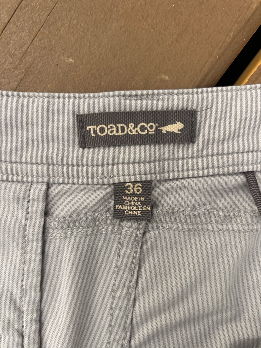 Toad&Co Organic Cotton Light Gray Pinstripe Flat Front Shorts | Men’s Size 36